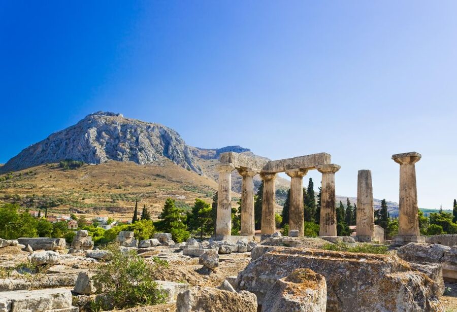 From Athens: Ancient Corinth Day Trip with Canal & VR Guide - The minibus ride: comfort and clear instructions