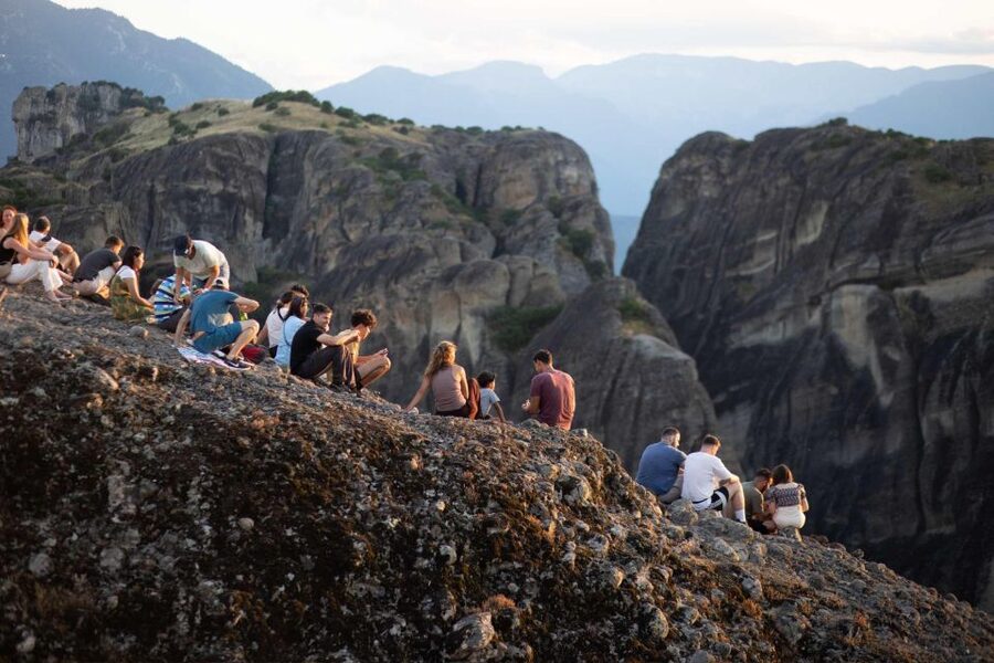 From Athens: Explore Ancient Greece 4-Day Tour - Day 4: Meteora Monasteries on Sandstone Pillars and the Ride Back to Athens