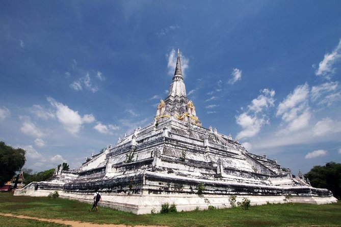 From Bangkok: Ayutthaya Temples Small Group Tour with Lunch - Getting picked up and the feel of the schedule