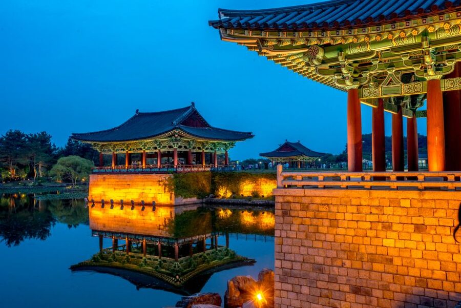 From Busan: Gyeongju UNESCO World Heritage Guided Day Tour - Donggung Palace and Wolji Pond: Moon-Reflection Magic (A and B)