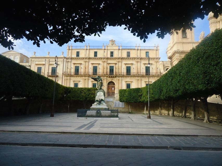 From Catania: Syracuse and Noto Culture and History Tour - The van ride, group pace, and hearing your guide