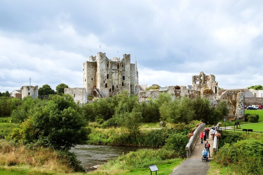 From Dublin: Celtic Boyne Valley and Ancient Sites Tour - From Suffolk Street to County Meath: Bus Comfort and Timing