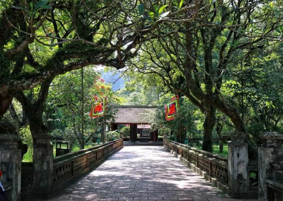 From Hanoi: Trang An eco-tourism - Hoa Lu ancient & Mua Cave - Practical Tips to Make Your Day Better