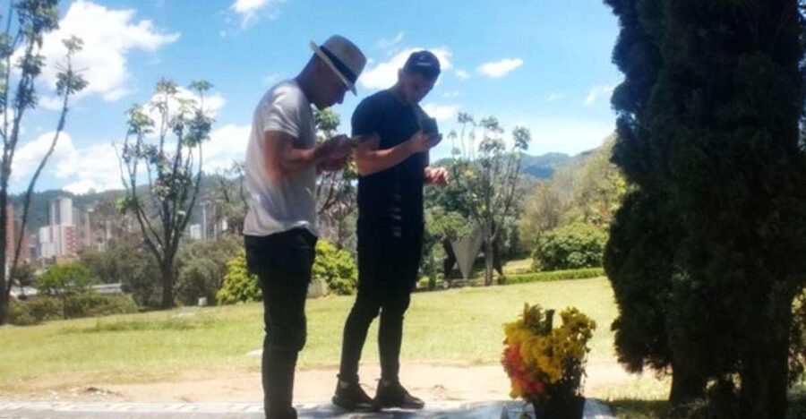 From Medellín: Private Pablo Escobar History Tour - Timing notes: the one closure you should plan around