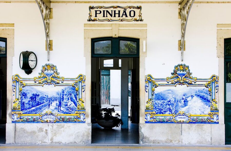 From Porto: Full-Day Douro Historical Tour - The Quick Viewpoint Moment and Lunch Break