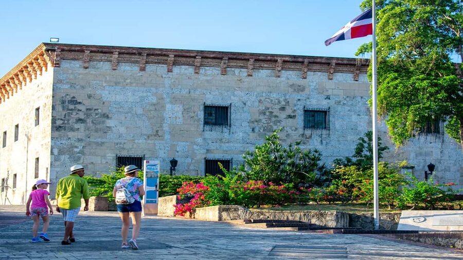 From Santo Domingo: Full day Historical Tour with Lunch - Price and value: why $75 can be a good deal