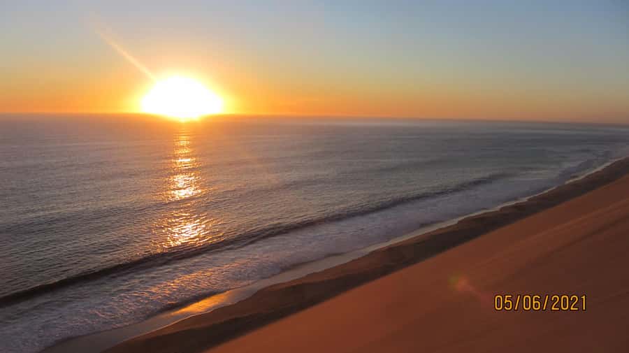 From Walvis Bay: Sandwich Harbour World Heritage Site - Lunch break: the high dune advantage (and why it’s worth it)