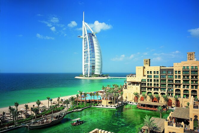 Full Day Explore Old Heritage & Modern Dubai City Tour - Oasis Mall lunch break: where the schedule breathes