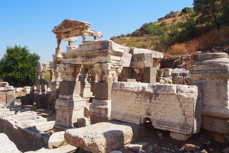 Full-Day Tour of Ancient Ruins in Ephesus from Izmir - Great Theater: The Largest Outdoor Theater in the World (and Why That Matters)