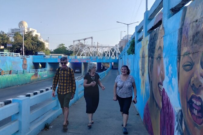 Georgetown heritage walking tour in Chennai about the founding of Chennai - Entering Fort St. George: The 1644 Fortress and Its Museum