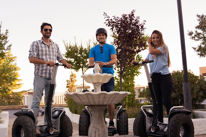 Granada: 3-hour Historical Tour by Segway - Albaicín: A Neighborhood Stop That Helps You Read Granada