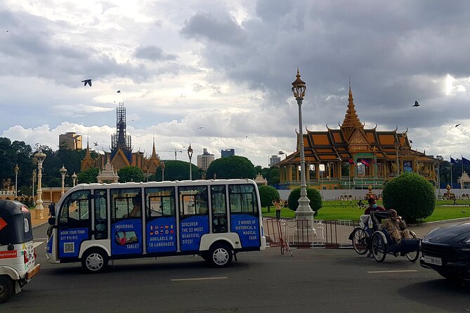 Guided Phnom Penh Heritage Tour - Phnom Penh city overview: set your bearings before the big stops