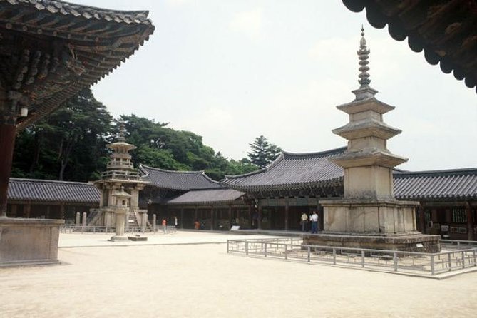 Gyeongju UNESCO World Heritage Guided Day Tour from Busan - Donggung Palace and Wolji Pond: best time for photos and evening mood