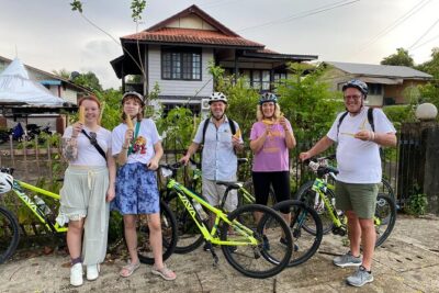 Half-Day Heritage Bike Tour in Kuching - Kuching’s Heritage Zone: Quiet Lanes, Temples, and Everyday Malay Kampong Life