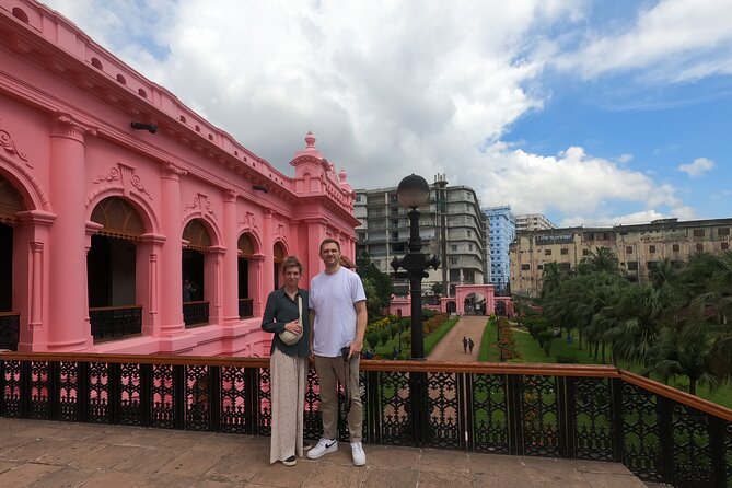 Half-day Old Dhaka History & Heritage Private Tour - Dhakeshwari National Temple and Star Mosque: two religions, two aesthetics
