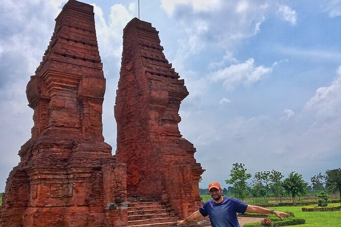 Half-Day Private Majapahit Historical Tour from Surabaya - Stop 4: Candi Tikus and the Royal Bathing Story