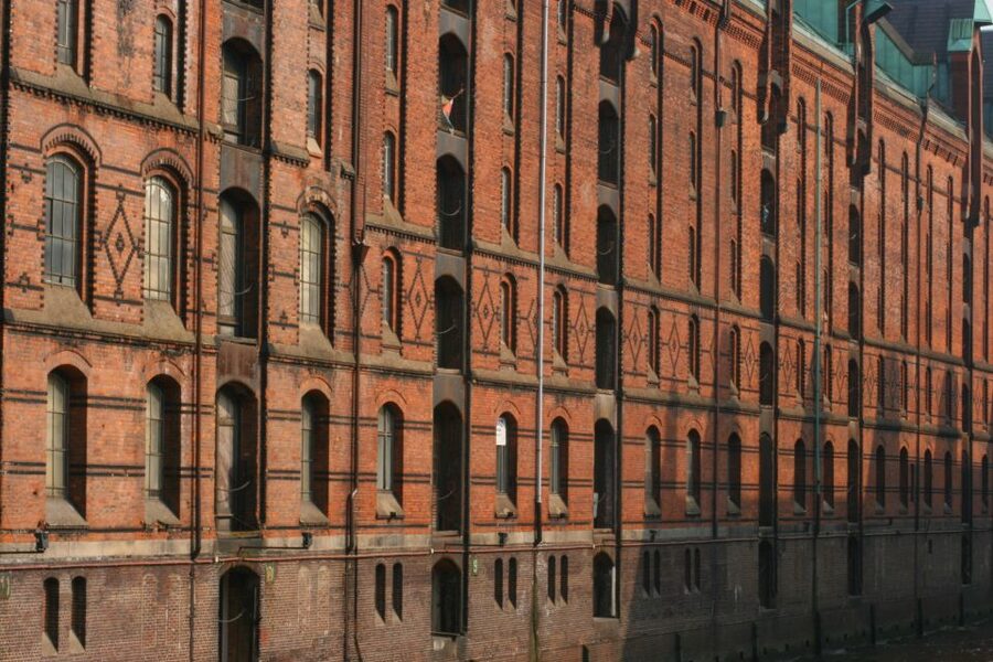 Hamburg: UNESCO-World Heritage Sites Tour - Starting at Jacobikirchhof: meet at Jacobikirche