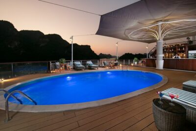 Heritage Binh Chuan 2 Days 1 Night discovery in Lan Ha Bay - Cabin reality check: private balcony, bathtub, and real comfort
