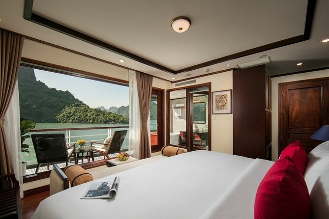 Heritage Cruises Best Luxury Cruise to Halong and Lan Ha Bay 2D1N - The Best Part of the Night: Cooking Class, Dinner, and Squid Fishing