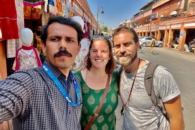 Heritage Culture and History Walking Tour in Jaipur - Johri Bazar and Katla Purohit Ji Ka: Shopping Streets as Cultural Windows