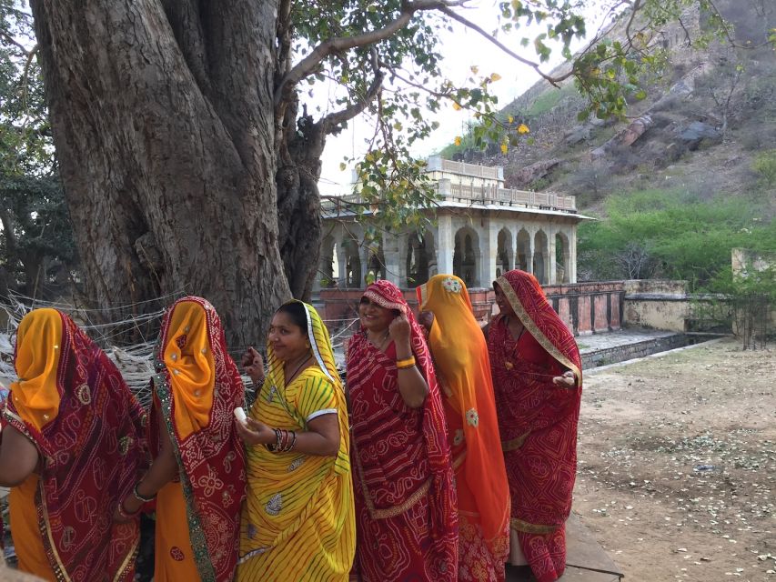 Heritage Walk & Street Food Tasting in Jaipur - Key highlights