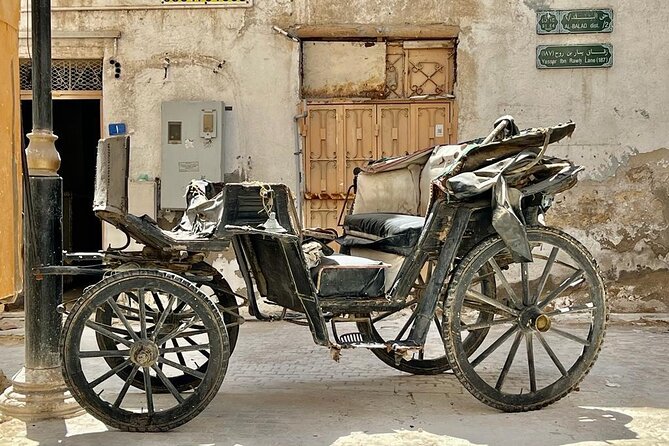 Historical & Heritage Tour in Jeddah Al Balad - Stop 1: Al-Balad Streets and the Buildings Made for Port Life