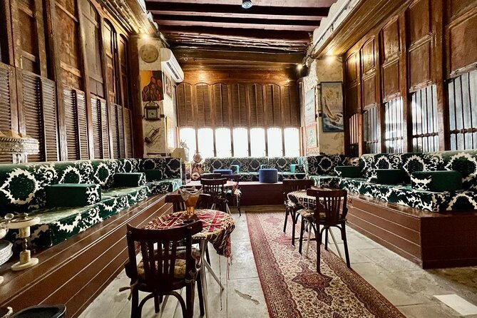 Historical & Heritage Tour in Jeddah Al Balad - Stop 2: Nassif House Museum and Its Real Artifacts