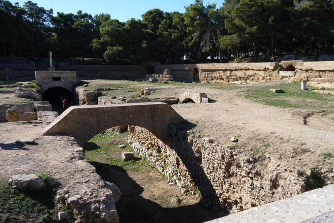 Historical Tour of Ancient Carthage - Stop 4: La Basilique de Saint Cyprien and Mediterranean views