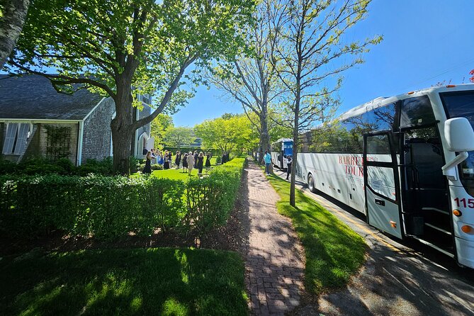 Historical Tour of Nantucket - Getting On Board: Easy Street Meeting Point and Simple Pickup