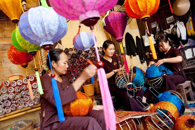 Hoi An Ancient Town And Countryside Tour Full Day - Hoi An Ancient Town: Japanese covered bridge area, Tan Ky house, Phuc Kien clubhouse