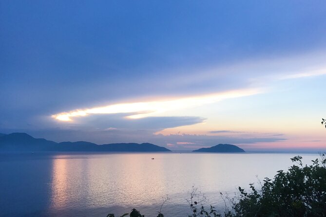 Hoi An Ancient town -Marble Mountains Tours FROM DANANG(15H30-21H - Hoi An walk time: Japanese Bridge and the Hoai River area