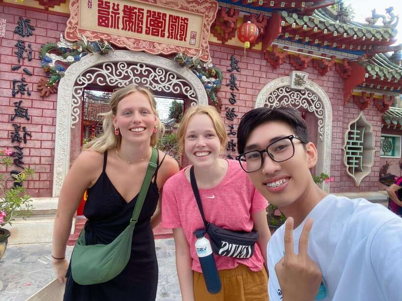 Hoi An Ancient Town - Walking Tour with Local Guide - Meeting Point at 95 Phan Chu Trinh and What the Walk Feels Like