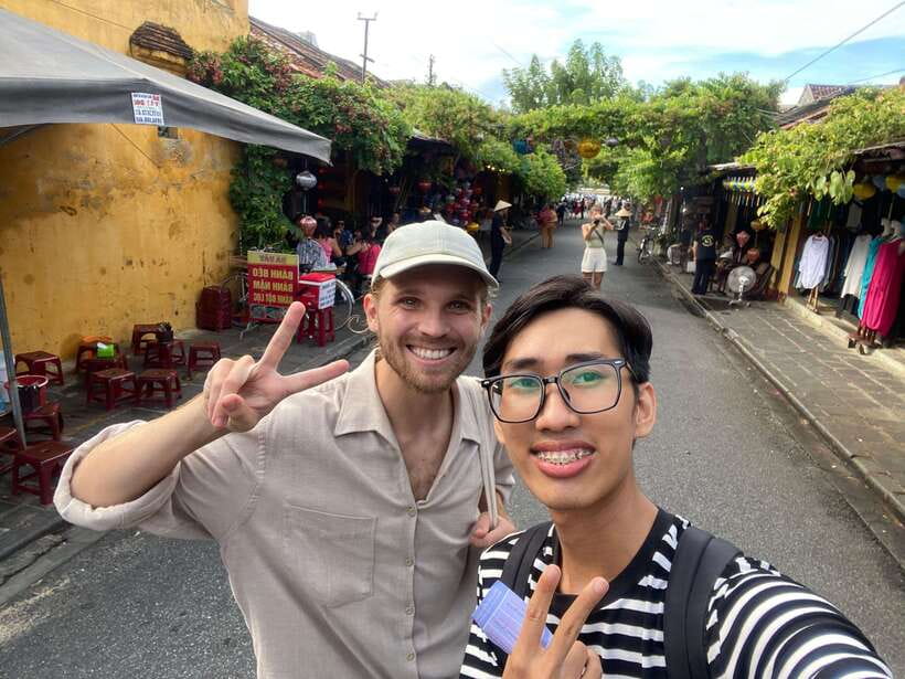 Hoi An Ancient Town - Walking Tour with Local Guide - Fujian/Cantonese Assembly Hall: Spotting Cultural Clues Fast