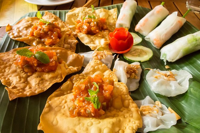 Hoi An Night Market - Ancient Town street food tours by Night - Hoi An After Dark: The Night Market Setting That Changes Everything
