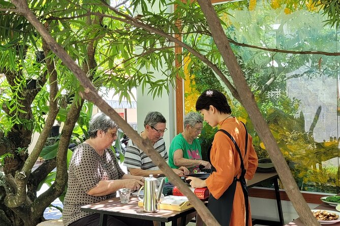 Hue's Vegetarian Cooking Class in Ancient Garden - Arriving at An Nhien Garden: where Hue starts before the stove