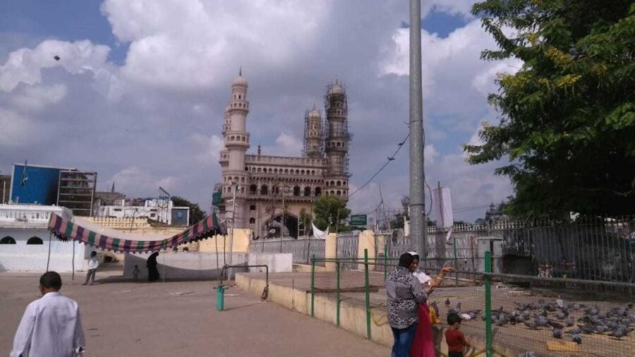 Hyderabad: Heritage Walking Tour of Old City and Charminar - A 3–3.5 hour old-city walk that actually makes sense