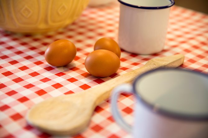 Irish Soda Bread Baking and Food Heritage Experience - Tasting Hot Bread: The Moment You’ll Remember