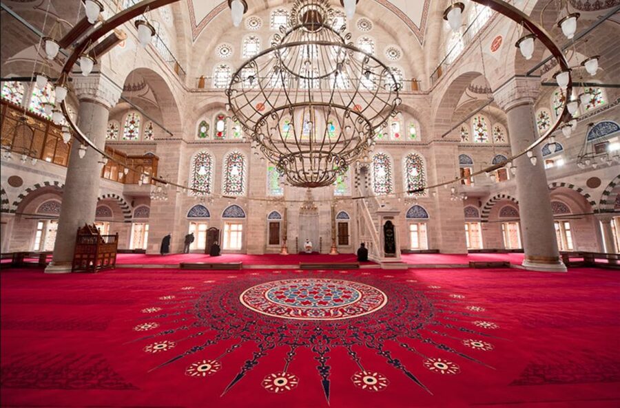 Istanbul: Full-Day Heritage Tour - Lunch in Sultanahmet: included, but it’s a set menu day