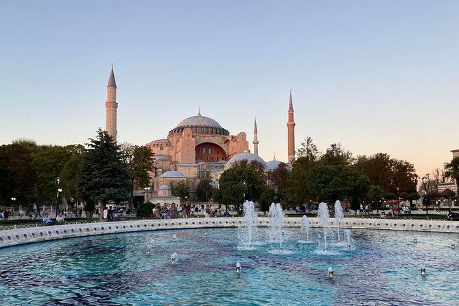 Istanbul Heritage Tour - Incl. Lunch - The pickup routine: how the day starts at 8:00am