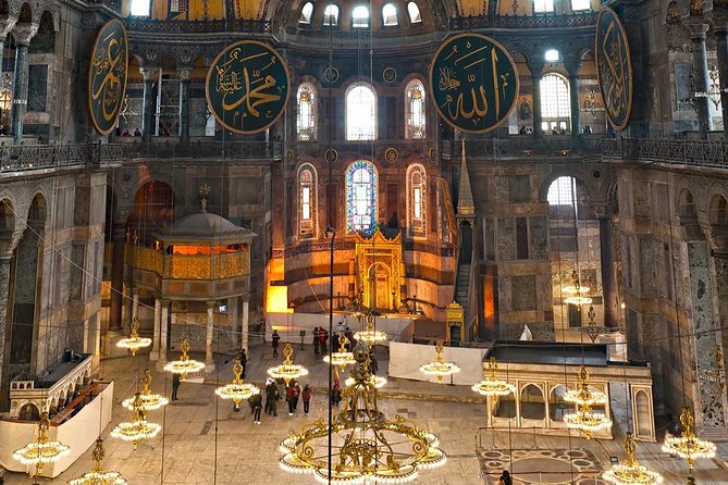 Istanbul Historical Tour with Guide, Lunch and Transfers - Grand Bazaar: Shopping Time with Practical Carpet Guidance