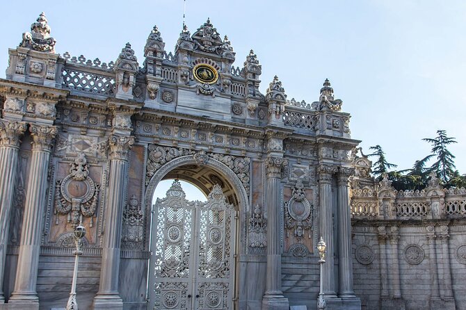 Istanbul Islamic Heritage Tour: Sacred Tombs & Eyup Sultan Mosque - Stop 3: Edirnekapı City Walls and a Dense Line of Revered Tombs