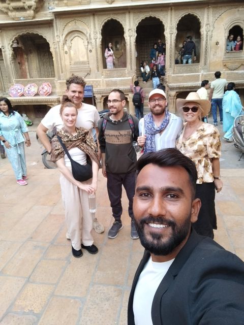 Jaisalmer Heritage Walking Tour With Professional Guide - Gadisar Lake: Old Water System, Photo Stop, and Movie Backdrop
