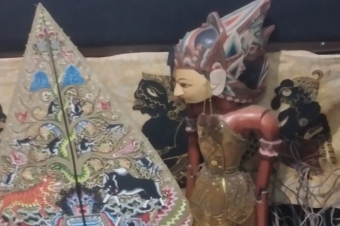 Jakarta Heritage of Old Batavia Private City Tour (Historical) - Makutharama Puppet Studio: Culture Visit with a Shopping Risk