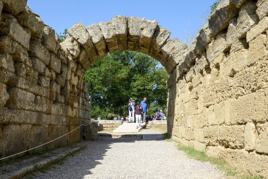 Katakolo: Ancient Olympia and Kourouta Beach Guided Tour - Kourouta Beach on the Ionian Sea: your reward for the morning work