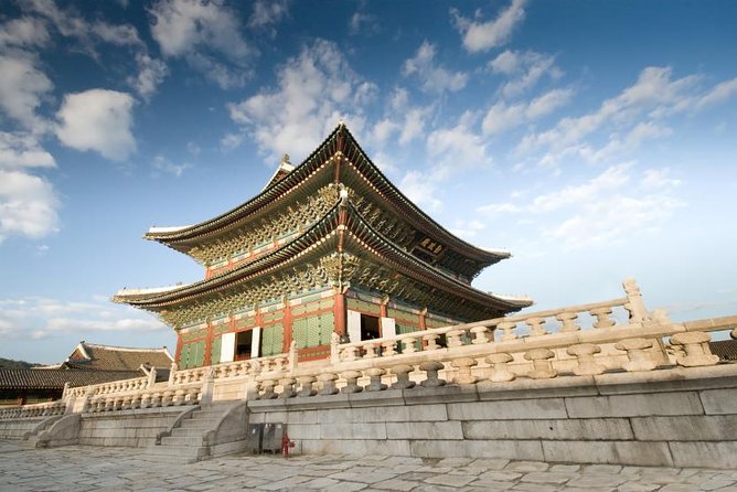 Korean Heritage Tour: Palaces and Villages of Seoul Including Gyeongbokgung Palace - Price and what you’re really paying for