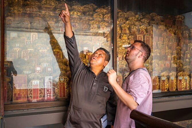 Kuala Lumpur Malacca River Cruise and Historical Tour with Lunch - KL pickup at 8am and the scenic road to Malacca