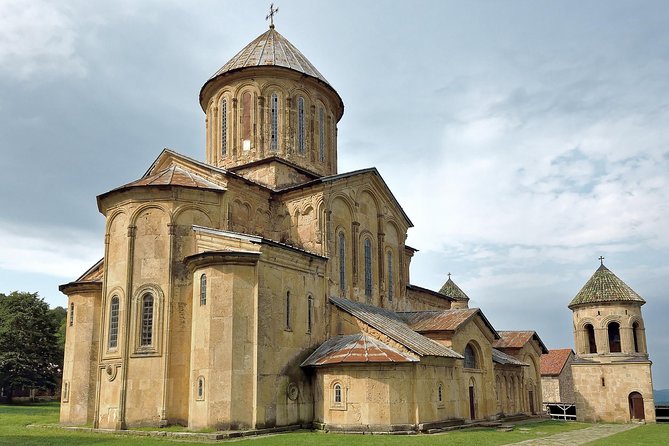 Kutaisi: Bagrati & Motsameta Religious Heritage Tour - Stop 1: Motsameta Monastery and the View-First Feel