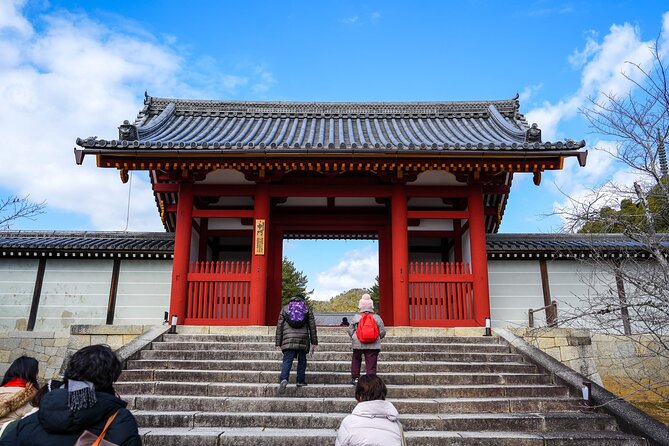 Kyoto UNESCO World Heritage Site Private Tour with a Premium Van - Lunch in Kyoto: a real break with request-based dietary care