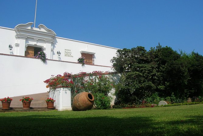 Lima´s Vibrant Heritage & Larco Museum of Cultures Half Day Tour - Getting There Without Lima Stress (Miraflores or San Isidro Pickup)