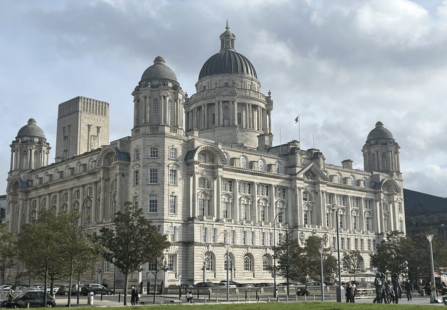 Liverpool: Heritage, History & Culture Guided Walking Tour - Three Graces and Exchange Flags: listed buildings you’ll actually recognize